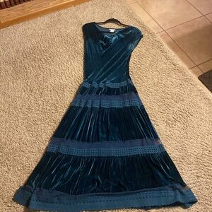 Sundance size Large Teal Velvet Dress